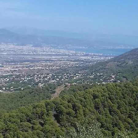 Vista El Montanes *